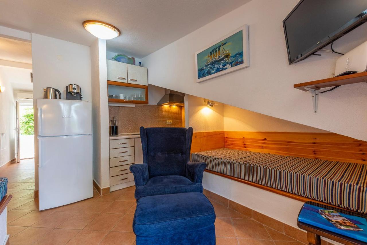 Janus Apartments Jelsa (Hvar) Exterior foto